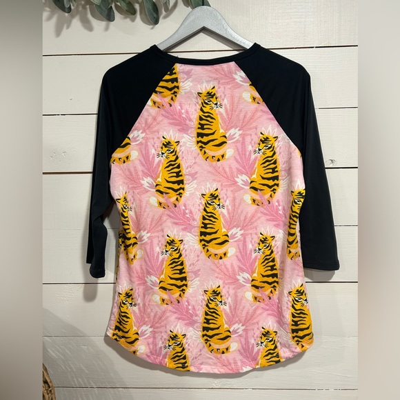 NWT! Tiger Basesball Tee LULAROE Randy Top - Picture 2 of 4